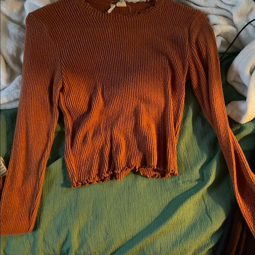 tops - Picture 3 of 16